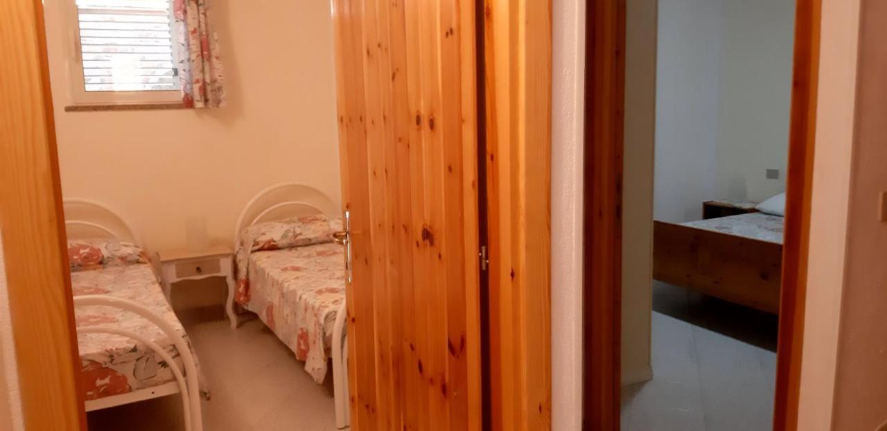 Phiniscollis B&B La Caletta Exterior foto